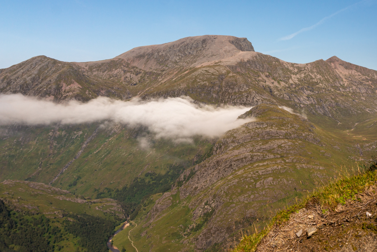 Ben Nevis from An Gearanach by Mike Souter